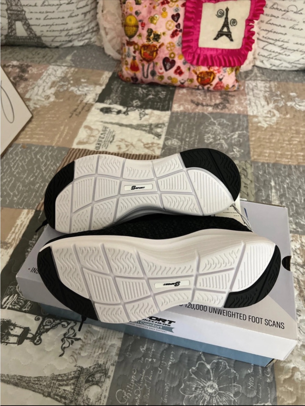 Skechers Black Knit Lace-Up Sport Sneakers (Arch fit) - Picture 7 of 10